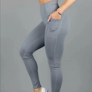 SOLD ON MERC Buff bunny Luna leggings